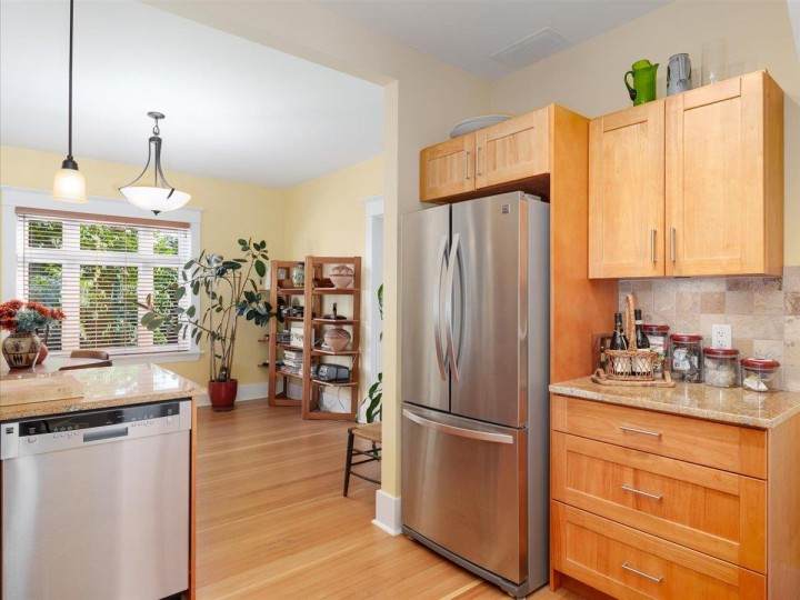 Photo 11 at 848 E 6th Street, Queensbury, North Vancouver