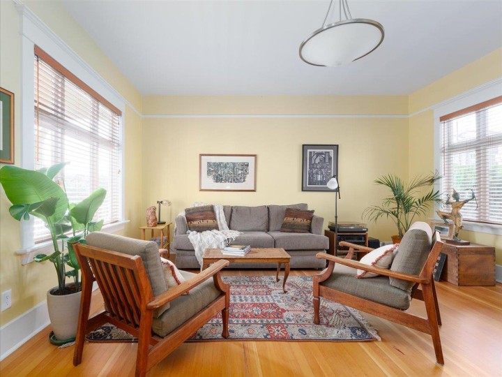 Photo 4 at 848 E 6th Street, Queensbury, North Vancouver