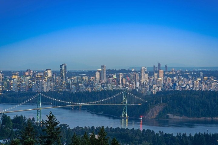 Photo 1 at 1327 Chartwell Drive, Chartwell, West Vancouver