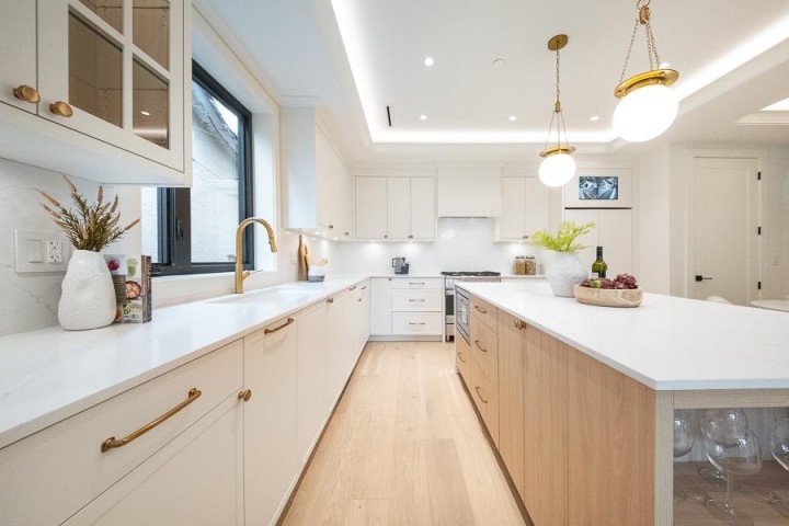 Photo 10 at 1 - 2154 E. 6 Avenue, Grandview Woodland, Vancouver East