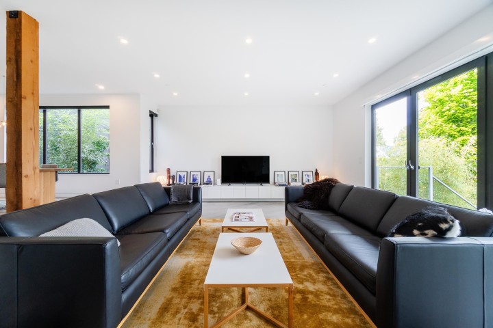 Photo 9 at 521 E 30th Avenue, Fraser VE, Vancouver East