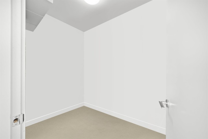 Photo 17 at 615 - 3488 Sawmill Crescent, South Marine, Vancouver East