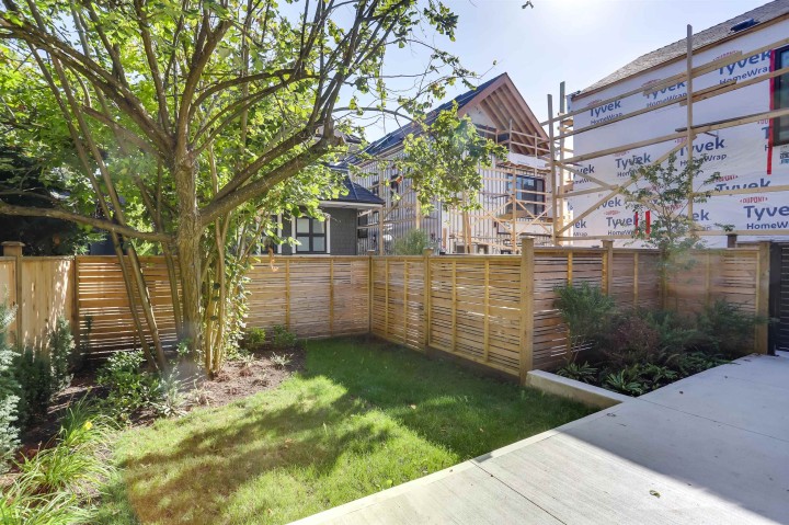 Photo 6 at 3387 Victoria Drive, Victoria VE, Vancouver East