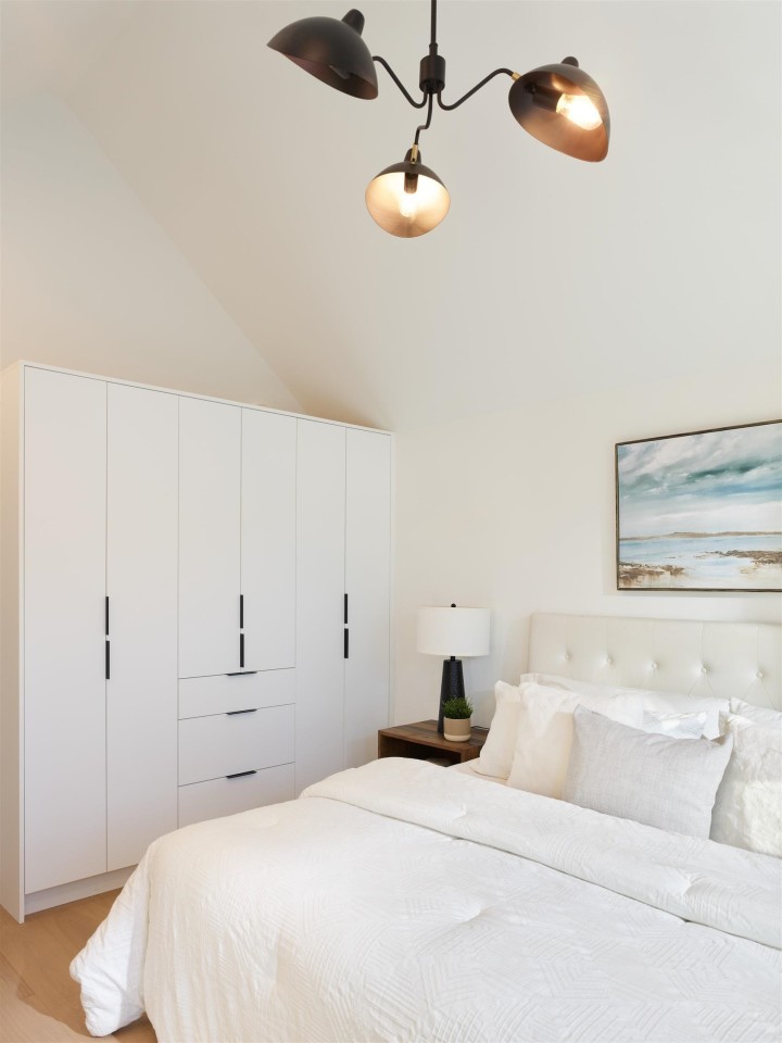 Photo 13 at 3387 Victoria Drive, Victoria VE, Vancouver East