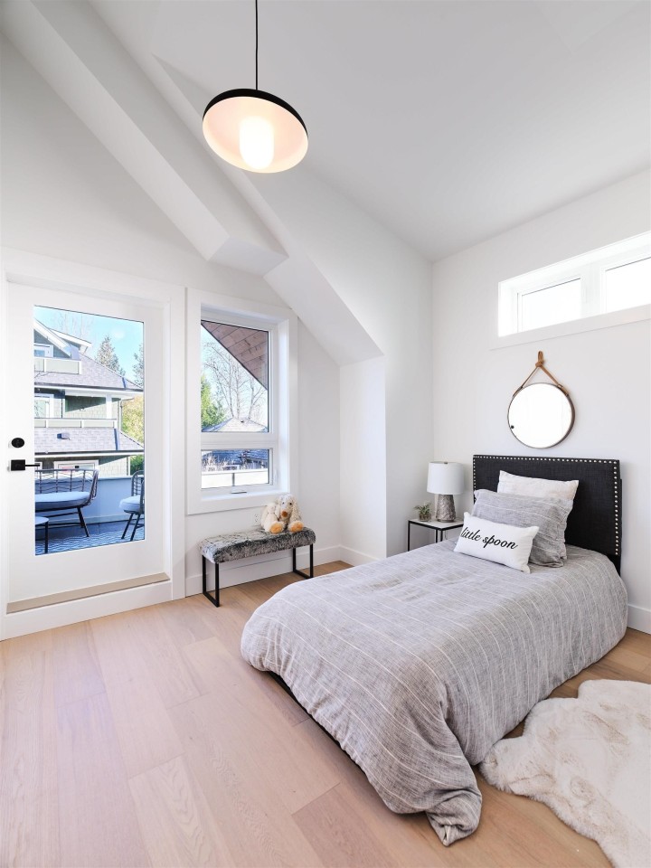 Photo 15 at 3387 Victoria Drive, Victoria VE, Vancouver East