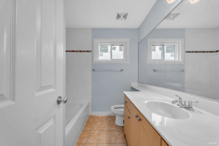 Photo 18 at 313 E 27 Street, Upper Lonsdale, North Vancouver