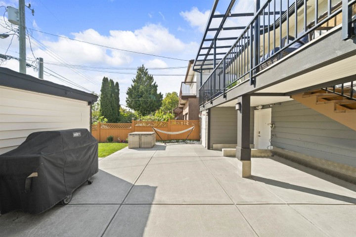 Photo 36 at 870 W 59th Avenue, Marpole, Vancouver West
