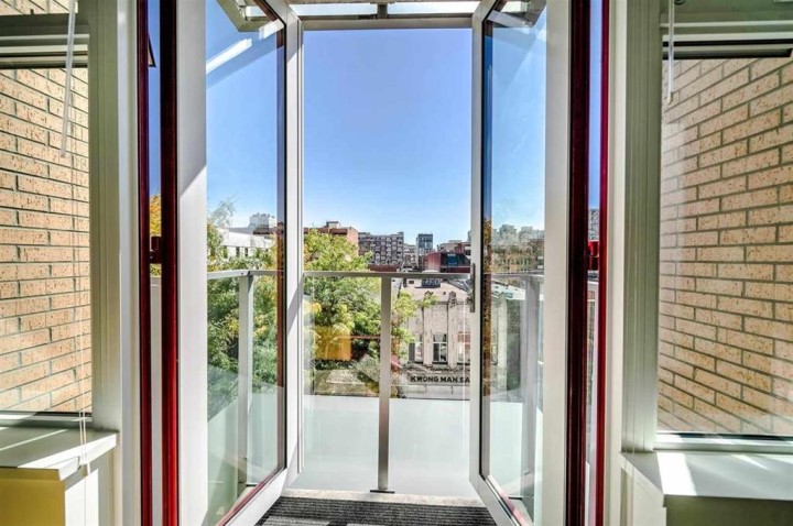 Photo 5 at 404 - 231 E Pender Street, Strathcona, Vancouver East