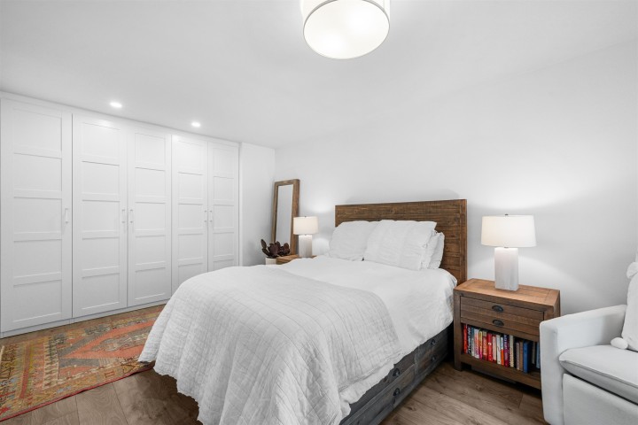 Photo 16 at 302 - 1720 W 12th Avenue, Fairview VW, Vancouver West