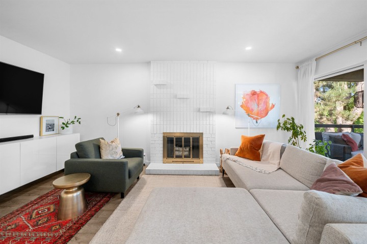 Photo 1 at 302 - 1720 W 12th Avenue, Fairview VW, Vancouver West