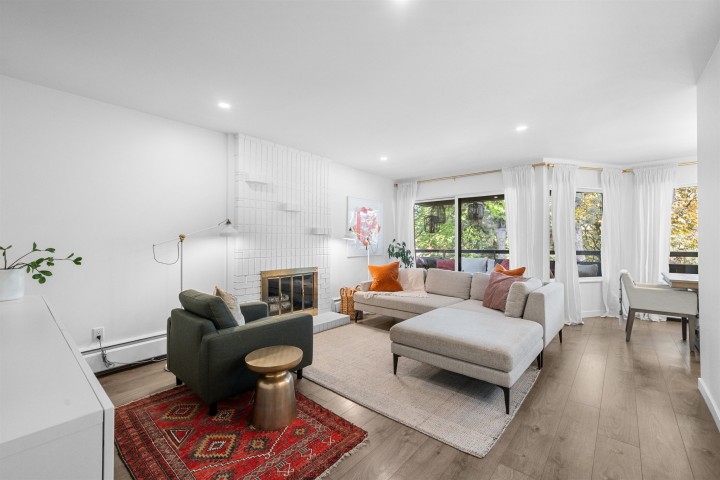 Photo 5 at 302 - 1720 W 12th Avenue, Fairview VW, Vancouver West