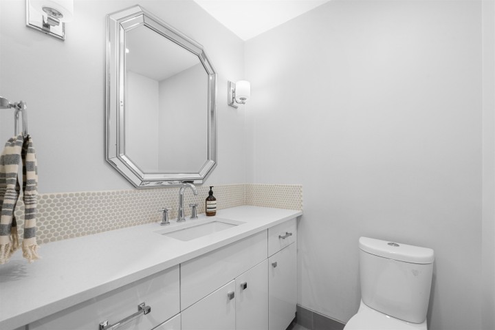 Photo 18 at 302 - 1720 W 12th Avenue, Fairview VW, Vancouver West