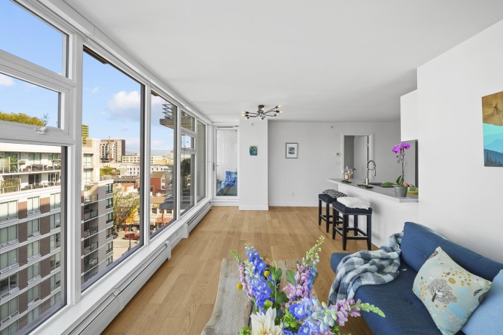 Photo 7 at 1205 - 188 Keefer Street, Downtown VE, Vancouver East