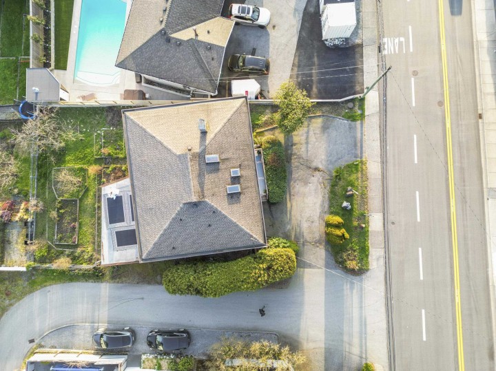 Photo 6 at 437 E 29th Street, Upper Lonsdale, North Vancouver