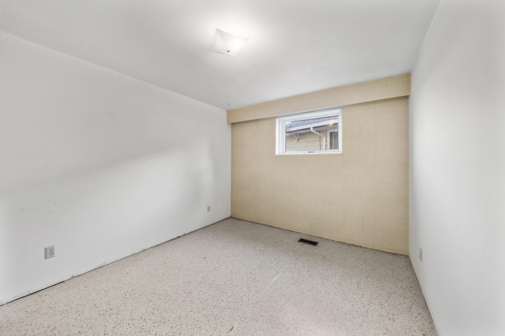 Photo 26 at 437 E 29th Street, Upper Lonsdale, North Vancouver