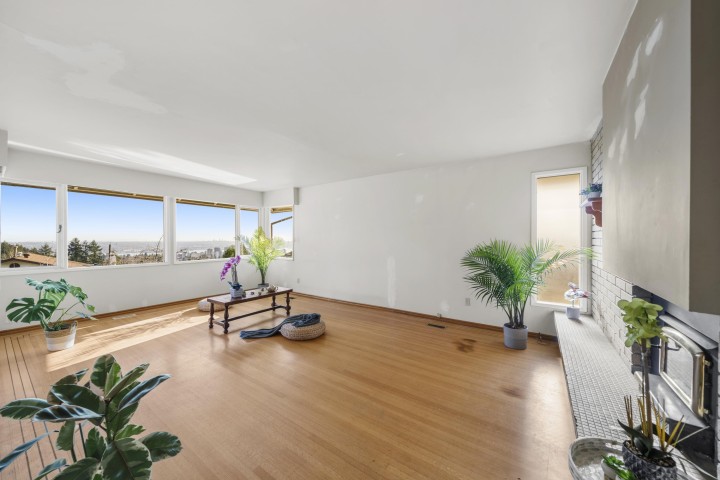 Photo 7 at 437 E 29th Street, Upper Lonsdale, North Vancouver