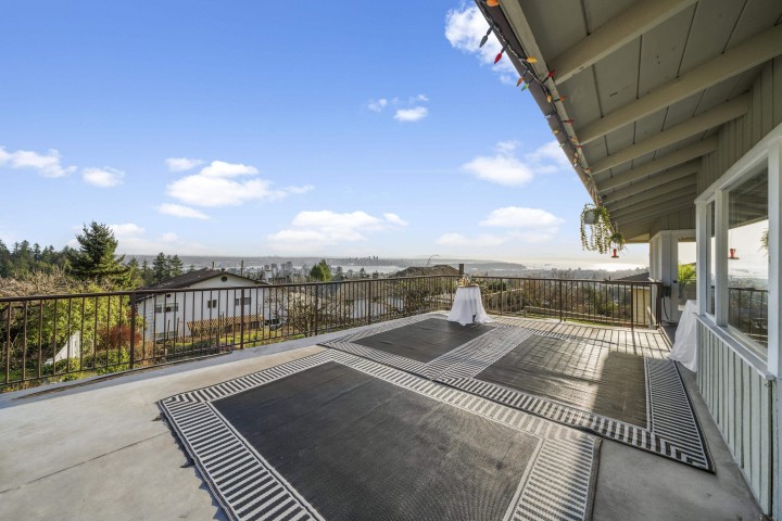 Photo 10 at 437 E 29th Street, Upper Lonsdale, North Vancouver