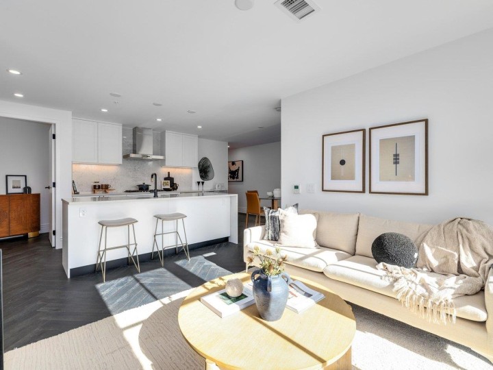 Photo 9 at 309 - 2096 W 47th Avenue, Kerrisdale, Vancouver West