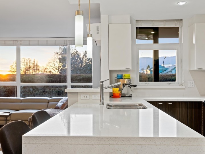 Photo 4 at 308 - 160 W 3rd Street, Lower Lonsdale, North Vancouver