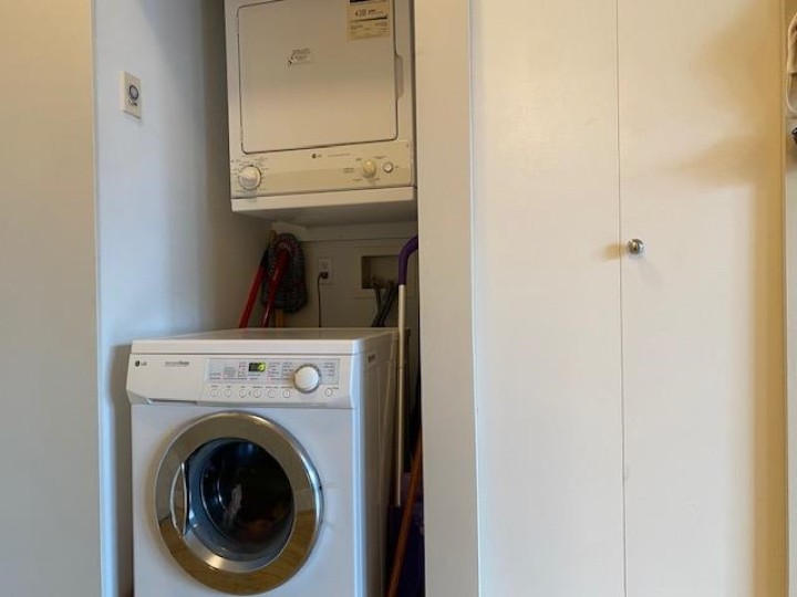 Photo 10 at 1104 - 1050 Smithe Street, West End VW, Vancouver West