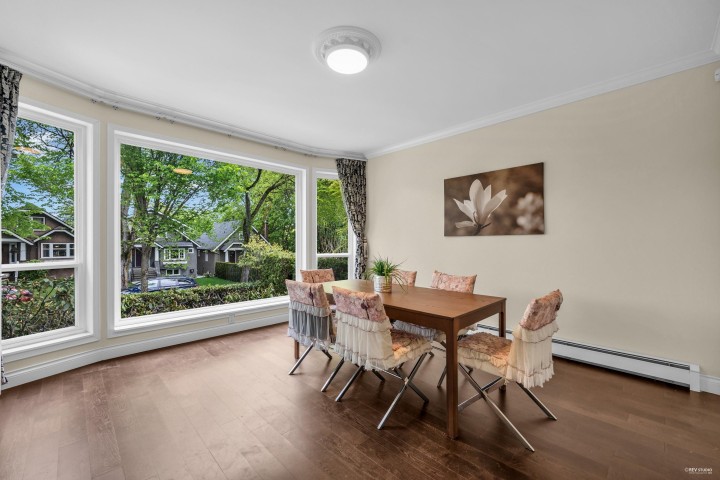 Photo 4 at 4118 W 13th Avenue, Point Grey, Vancouver West