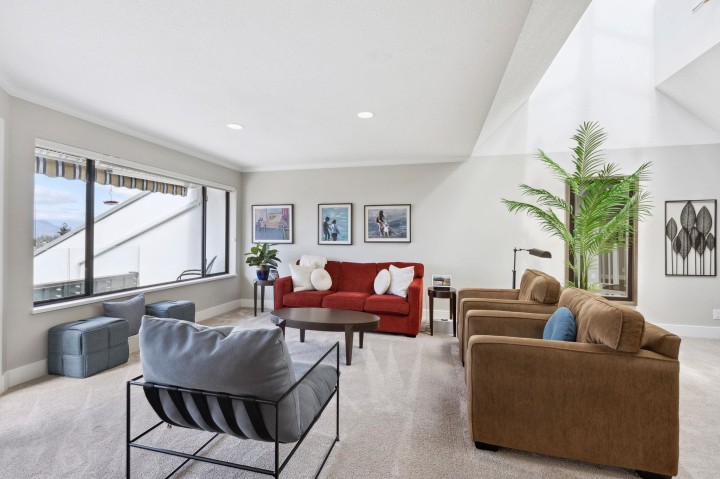 Photo 8 at 5307 Aspen Drive, Upper Caulfeild, West Vancouver