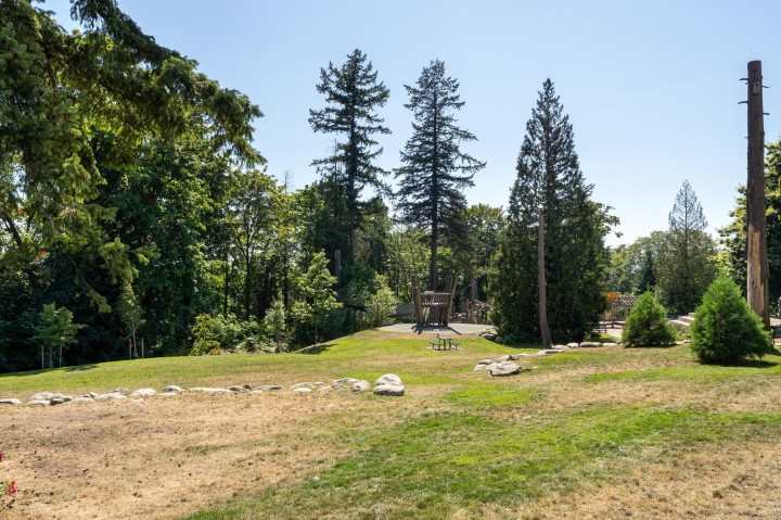 Photo 35 at 303 - 707 E 3 Street, Queensbury, North Vancouver