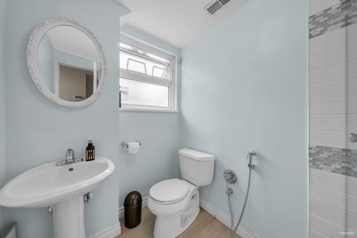 Photo 37 at 3566 Regent Avenue, Princess Park, North Vancouver