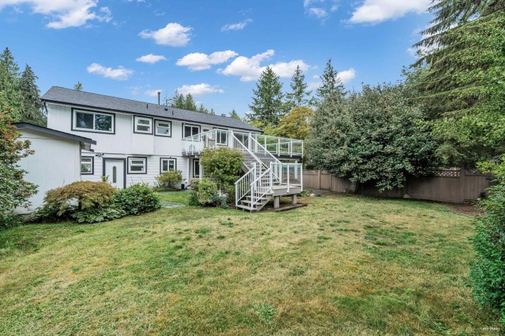 Photo 11 at 3566 Regent Avenue, Princess Park, North Vancouver