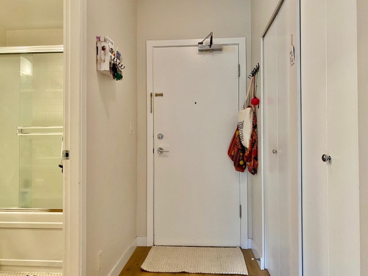 Photo 2 at 204 - 1050 Smithe Street, West End VW, Vancouver West