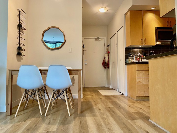 Photo 4 at 204 - 1050 Smithe Street, West End VW, Vancouver West