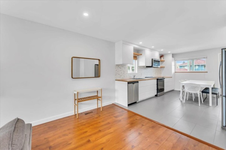 Photo 7 at 2942 E Georgia Street, Renfrew VE, Vancouver East