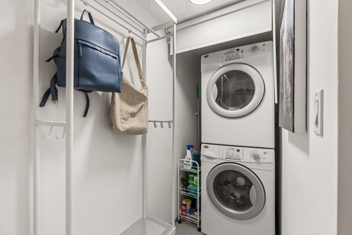 Photo 24 at 203 - 755 W 15th Avenue, Fairview VW, Vancouver West