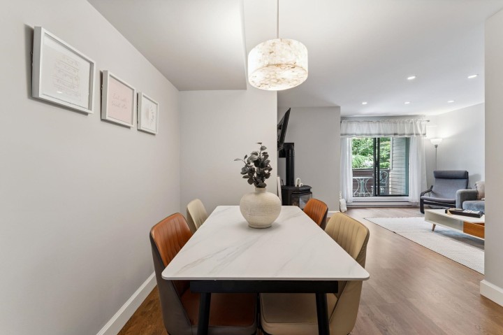 Photo 12 at 3349 Mountain Highway, Lynn Valley, North Vancouver