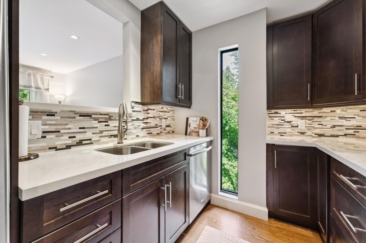 Photo 20 at 3349 Mountain Highway, Lynn Valley, North Vancouver