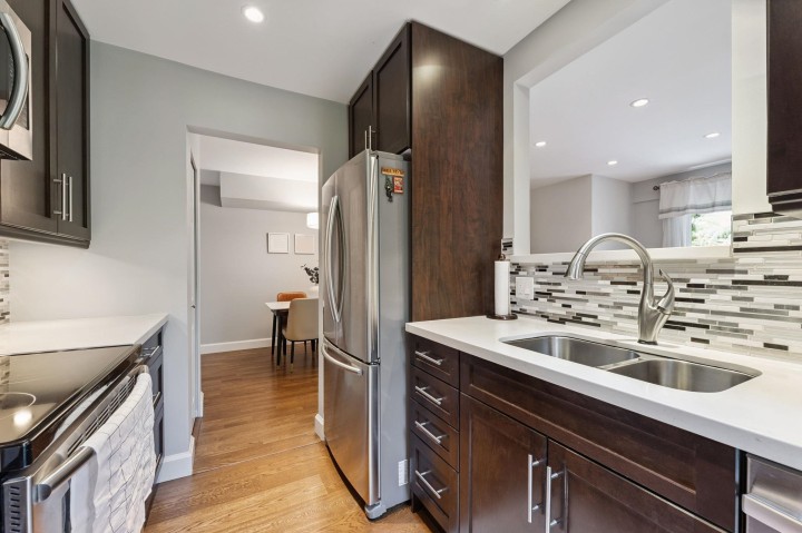 Photo 21 at 3349 Mountain Highway, Lynn Valley, North Vancouver