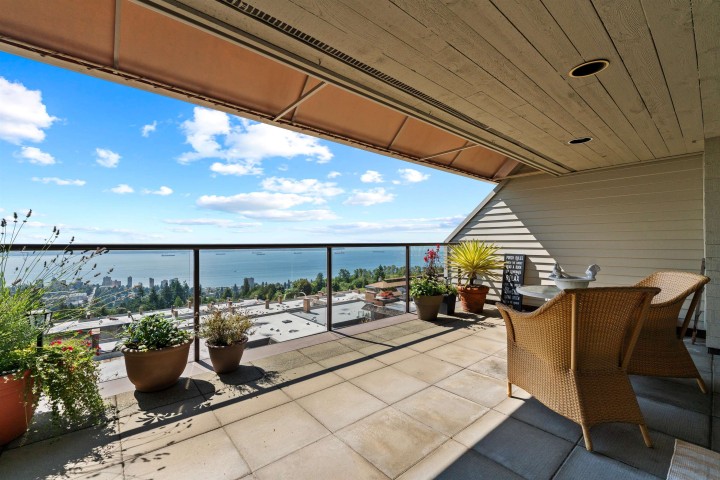 Photo 2 at 48 - 2250 Folkestone Way, Panorama Village, West Vancouver