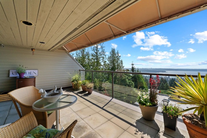 Photo 3 at 48 - 2250 Folkestone Way, Panorama Village, West Vancouver
