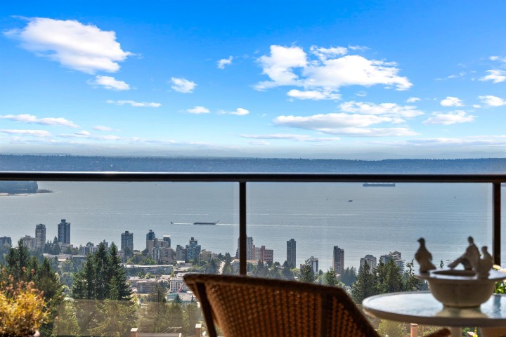 Photo 25 at 48 - 2250 Folkestone Way, Panorama Village, West Vancouver