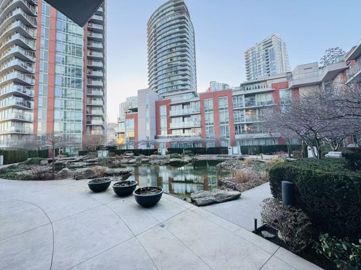 Photo 23 at 518 - 618 Abbott Street, Downtown VW, Vancouver West