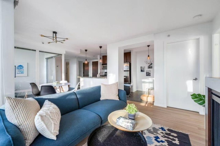 Photo 3 at 518 - 618 Abbott Street, Downtown VW, Vancouver West