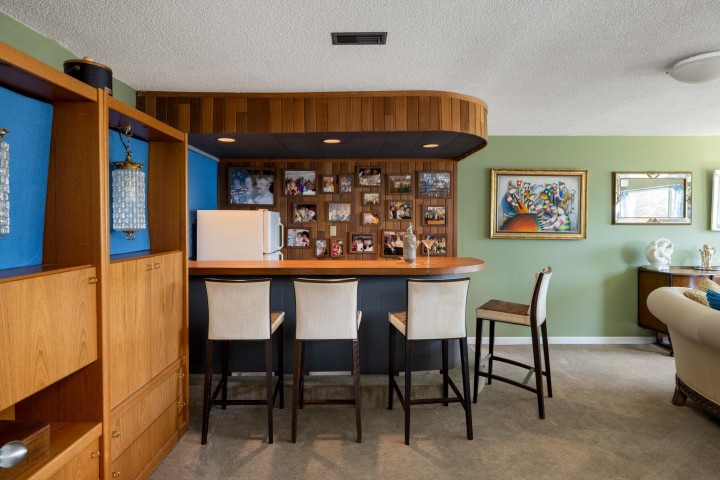 Photo 27 at 587 Beachview Drive, Dollarton, North Vancouver