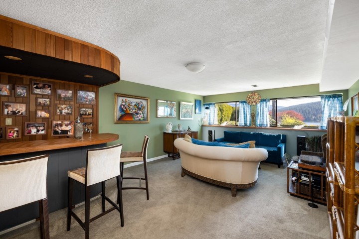 Photo 28 at 587 Beachview Drive, Dollarton, North Vancouver