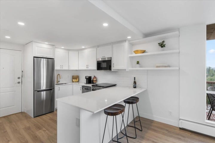 Photo 3 at 1710 - 2016 Fullerton Avenue, Pemberton NV, North Vancouver