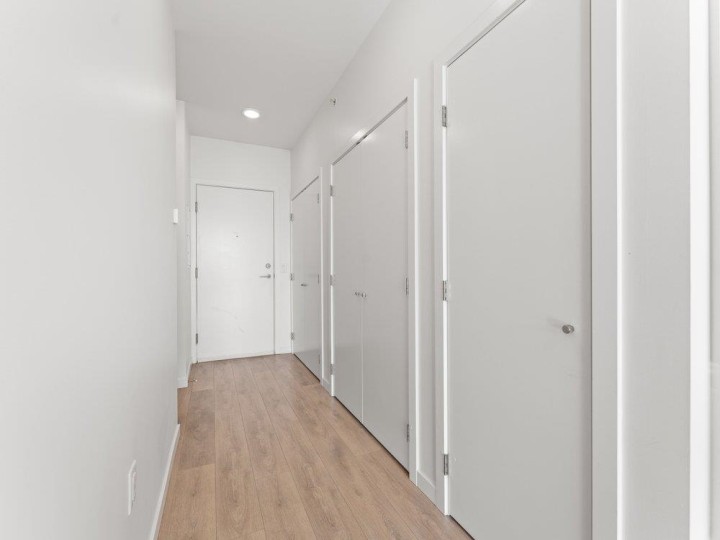 Photo 14 at 509 - 725 Marine Drive, Harbourside, North Vancouver