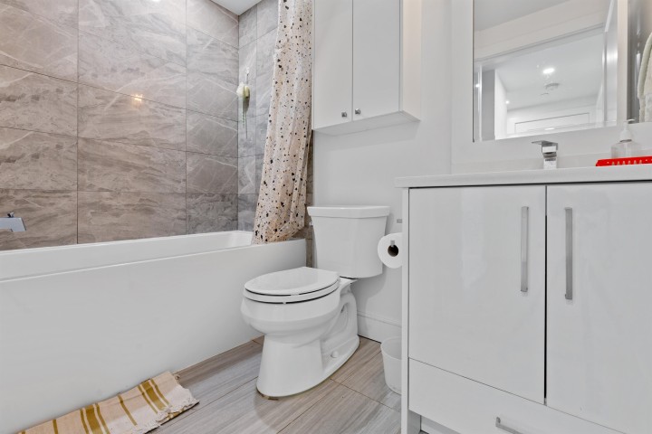 Photo 13 at 2388 E 34th Avenue, Collingwood VE, Vancouver East