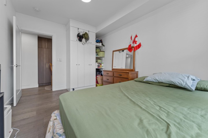 Photo 12 at 2388 E 34th Avenue, Collingwood VE, Vancouver East