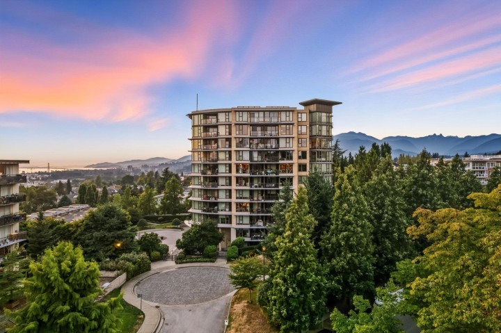 Photo 2 at 805 - 683 W Victoria Park, Lower Lonsdale, North Vancouver