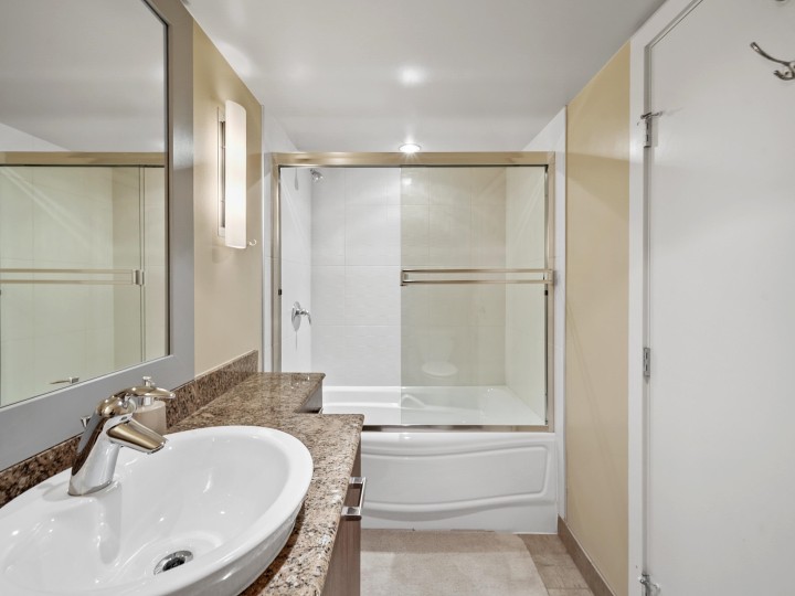 Photo 26 at 805 - 683 W Victoria Park, Lower Lonsdale, North Vancouver