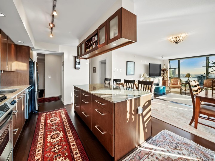 Photo 18 at 805 - 683 W Victoria Park, Lower Lonsdale, North Vancouver